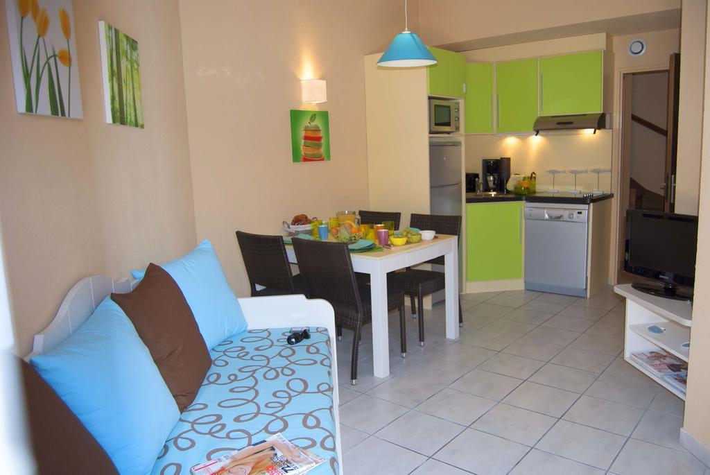 Lagrange Grand Bleu Vacances - Residence Les Jardins De Neptune Saint-Cyprien  Exteriör bild