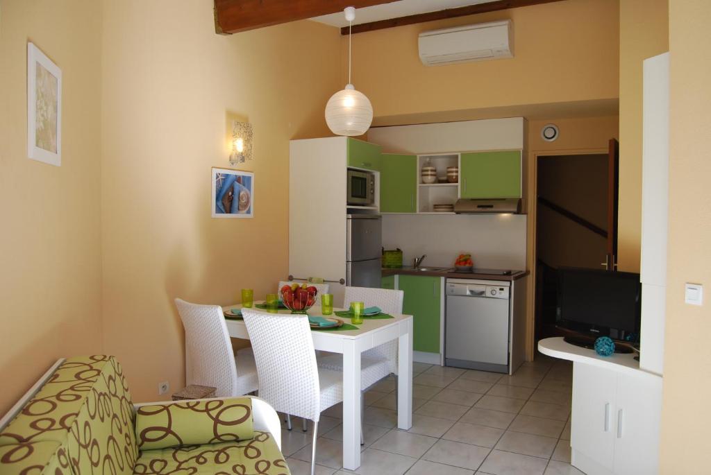 Lagrange Grand Bleu Vacances - Residence Les Jardins De Neptune Saint-Cyprien  Rum bild