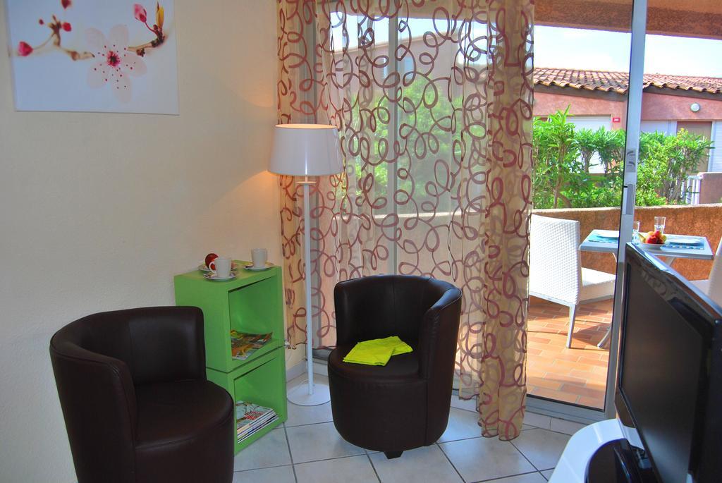 Lagrange Grand Bleu Vacances - Residence Les Jardins De Neptune Saint-Cyprien  Exteriör bild