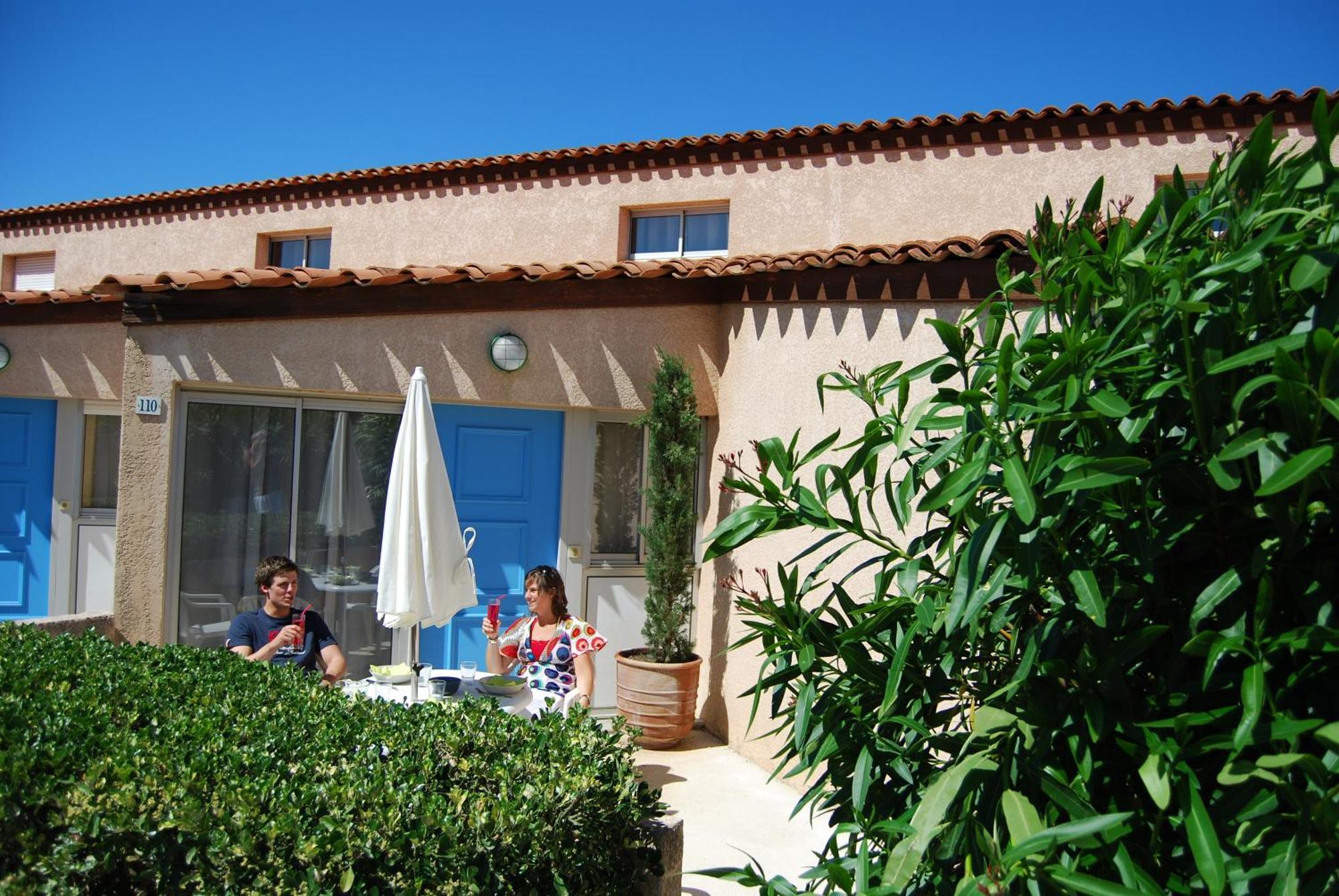 Lagrange Grand Bleu Vacances - Residence Les Jardins De Neptune Saint-Cyprien  Exteriör bild