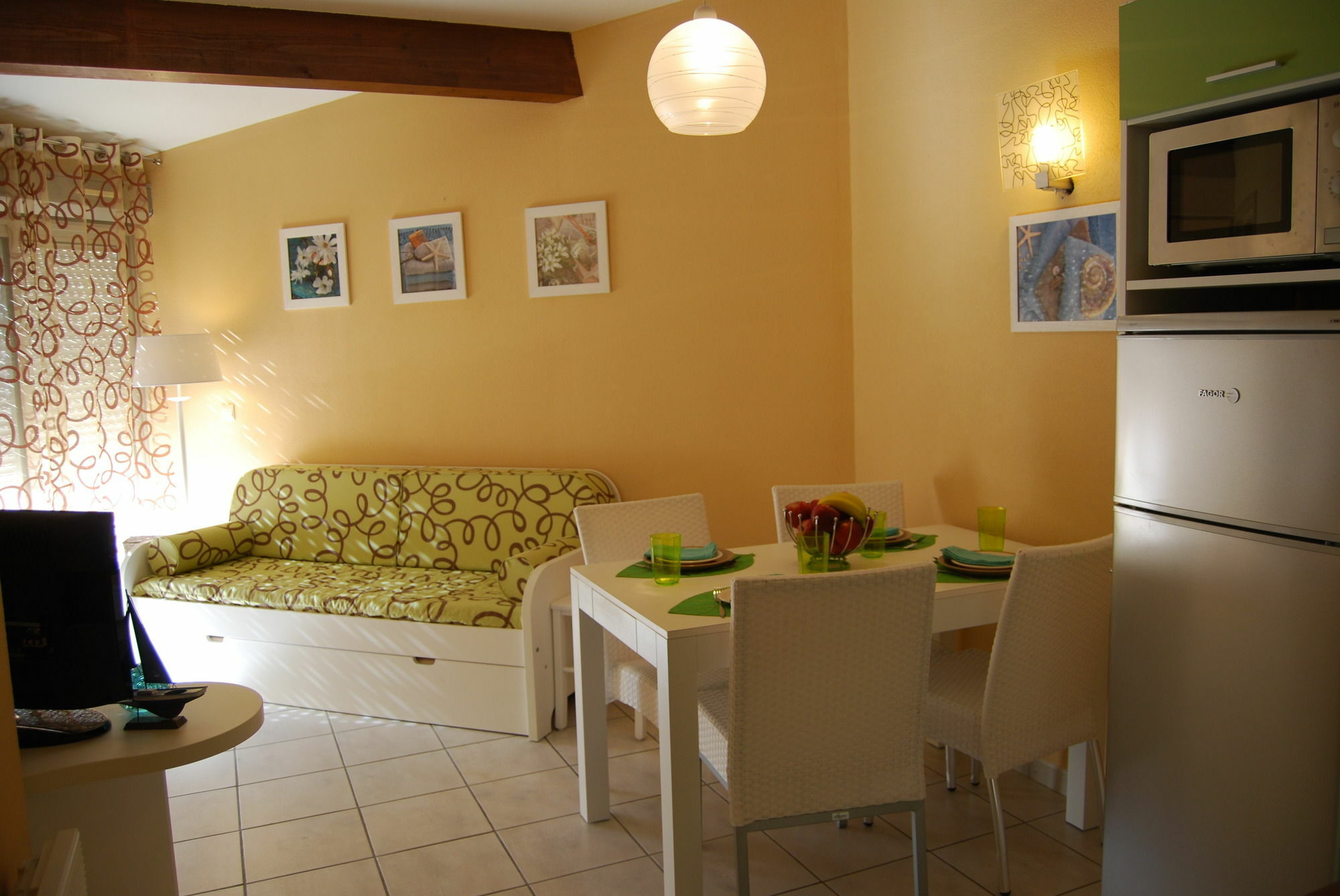 Lagrange Grand Bleu Vacances - Residence Les Jardins De Neptune Saint-Cyprien  Exteriör bild